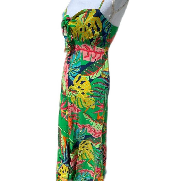 Olivaceous Floral Maxi Dress With Slit - Picture 9 of 12